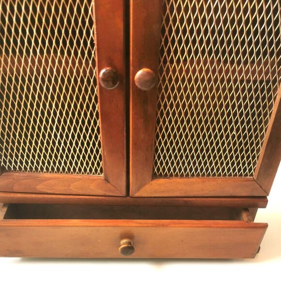 1960s Mini Curio Wood Cabinet Spice Rack Display Mesh Vintage Figurines Included - Picture 6 of 8